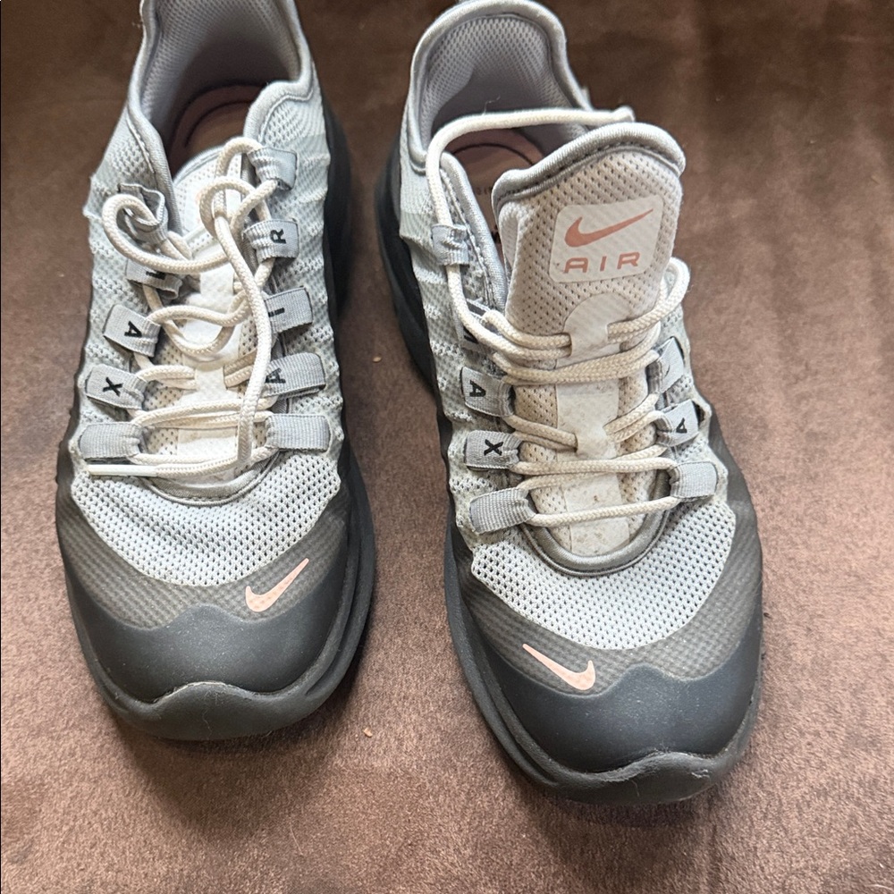 Nike Air Max Gray and Black Athletic Shoes
